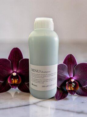 Davines Minu Color Protection Shine Boost Gentle Hydration Shampoo  33.81 oz